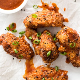 Super Crispy Korean Fried Chicken with Sweet and Spicy Sauce