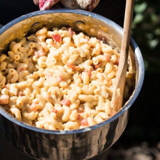 Camping Mac n' Cheese is SUPER quick, SO easy, and only uses ONE POT! You can have an incredible dinner made in the great outdoors in under 10 minutes!
