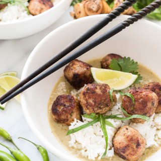 Thai Green Coconut Curry Meatballs - Fragrant jasmine rice and incredibly juicy meatballs in a spicy coconut curry broth.