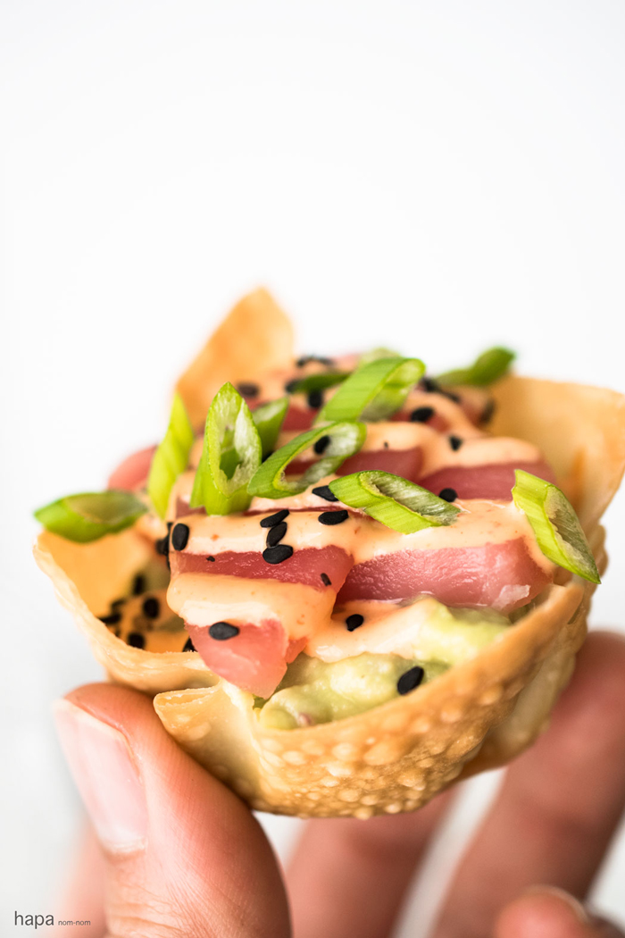 Got 10 minutes? That's all you need to make Tuna Sashimi and Avocado Wonton Cups. Perfect for parties and impromptu get togethers.