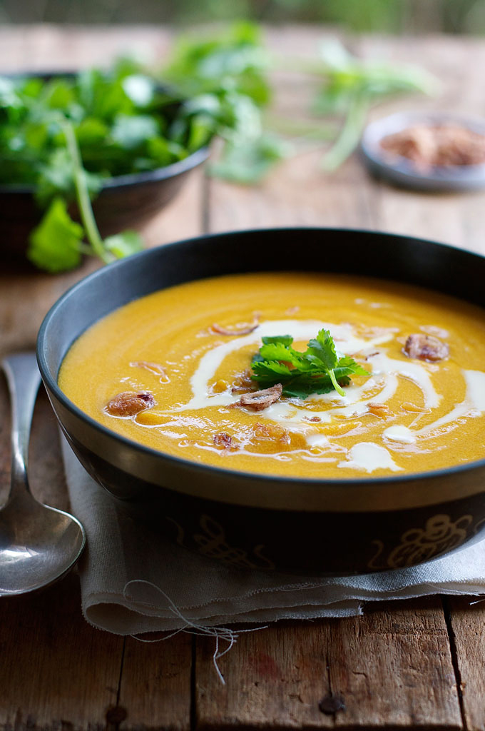 Thai Coconut Pumpkin Soup