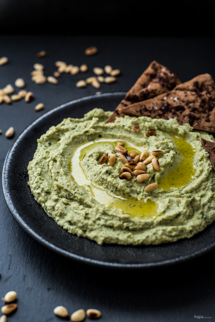 https://hapanom.com/wp-content/uploads/2015/08/Super-Green-Goddess-Hummus2.jpg