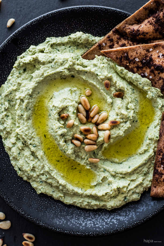 https://hapanom.com/wp-content/uploads/2015/08/Super-Green-Goddess-Hummus6.jpg