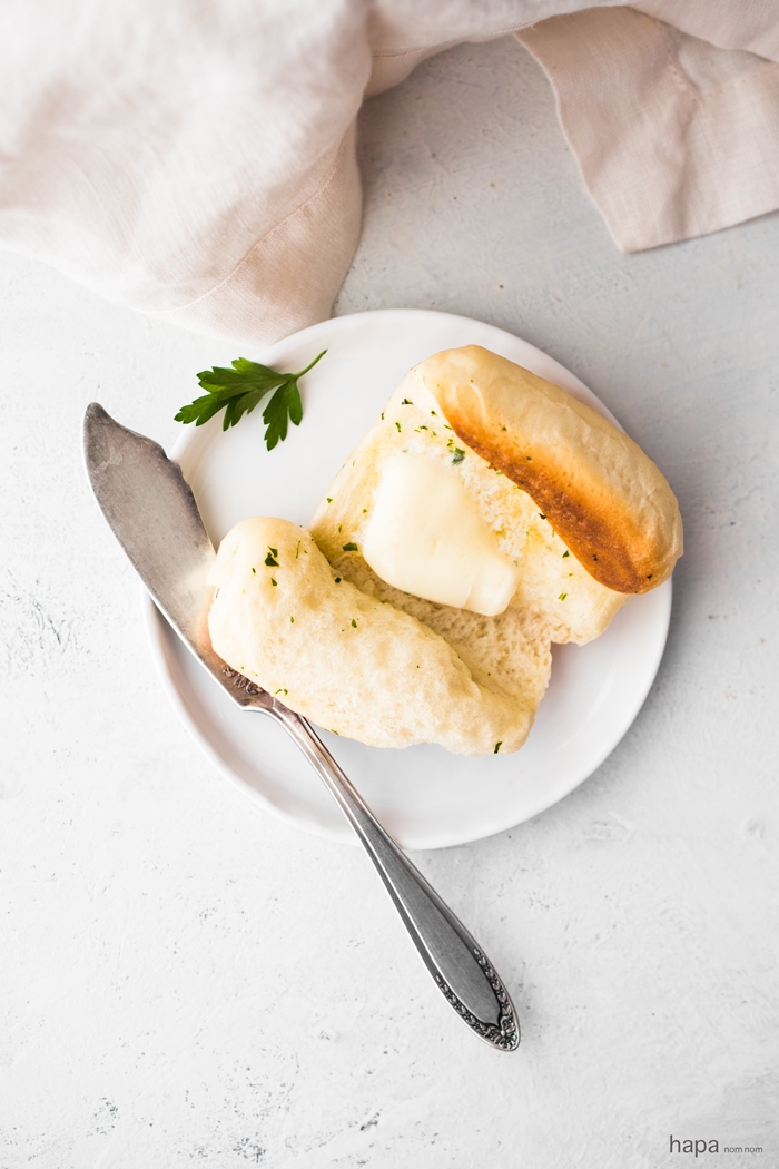 Incredibly light and fluffy Garlic Butter Dinner Rolls